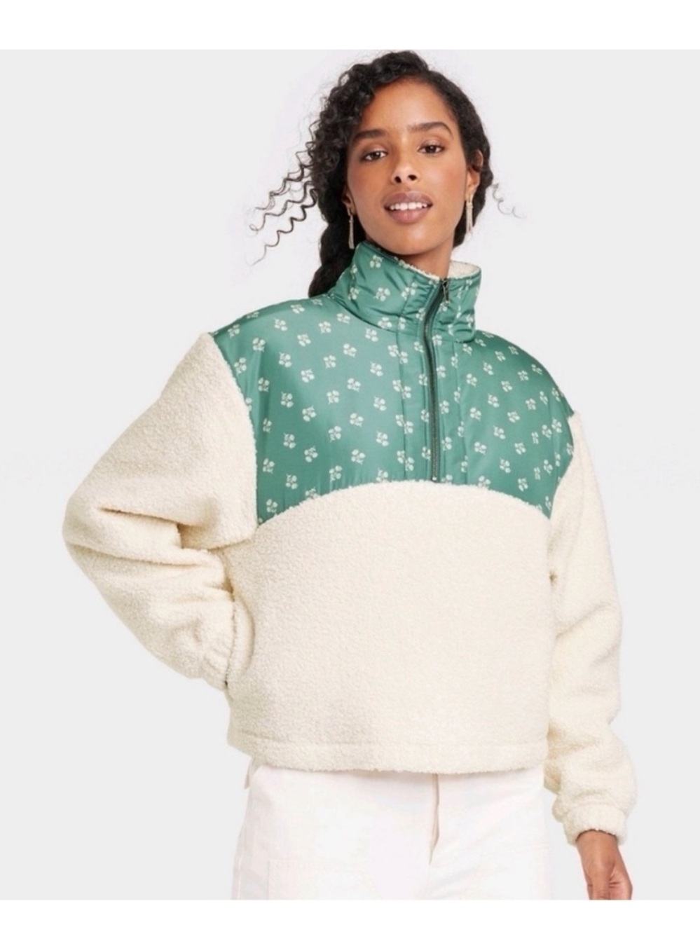 Universal Thread Floral Color Block Women’s 1/2 zip Sherpa Pullover